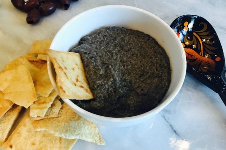Homemade 5-minute Olive Tapenade