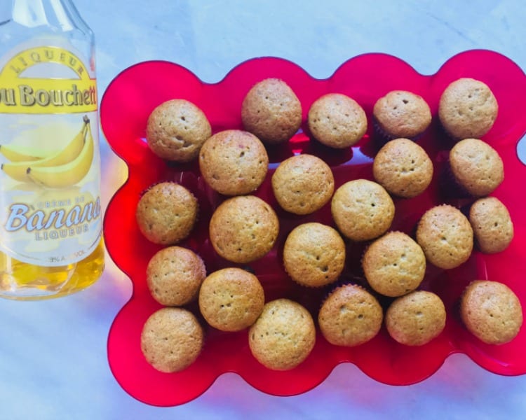 Quick and Easy Delicious Banana Liqueur Muffins