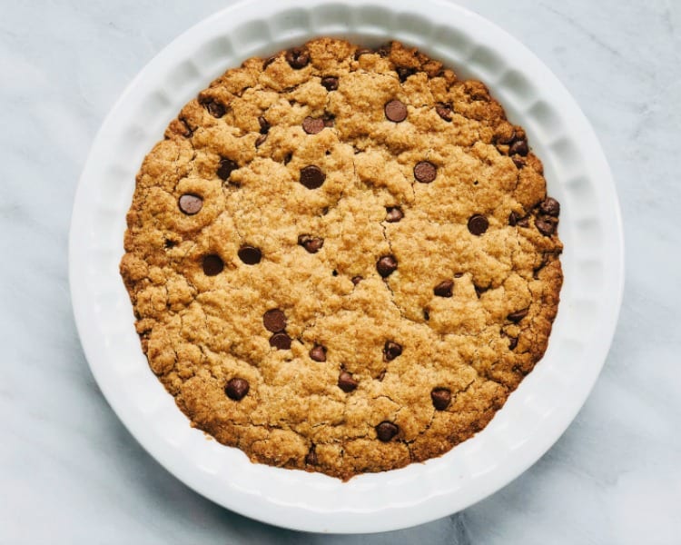 The Easiest Chocolate Chip Cookie Pie Recipe Momma Chef