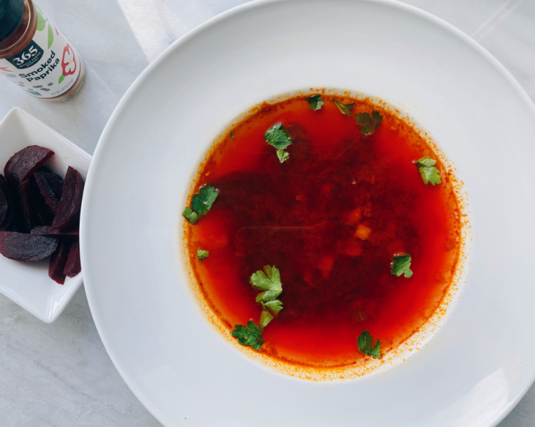 Vegetarian Red Beet Soup - Momma Chef